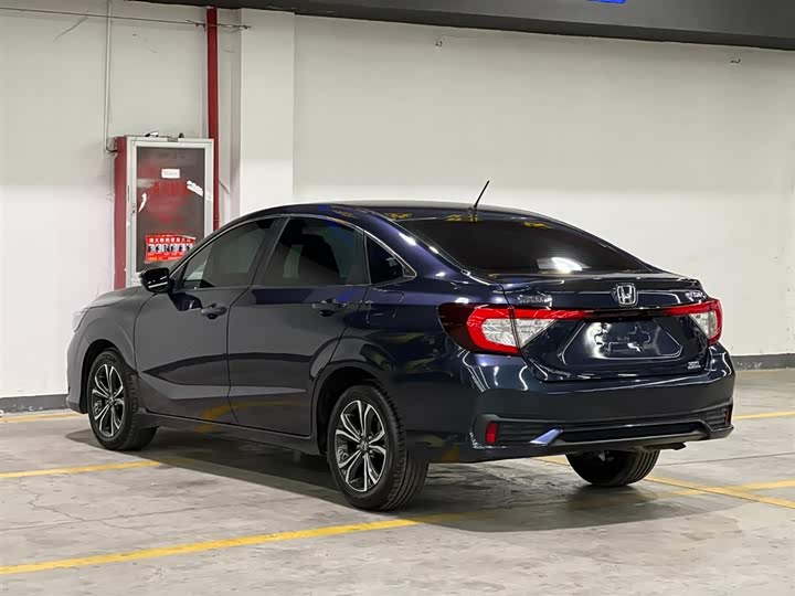 Фото 4 - Honda Envix