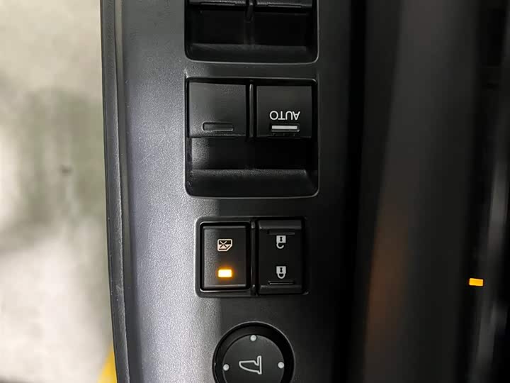 Фото 9 - Honda Envix