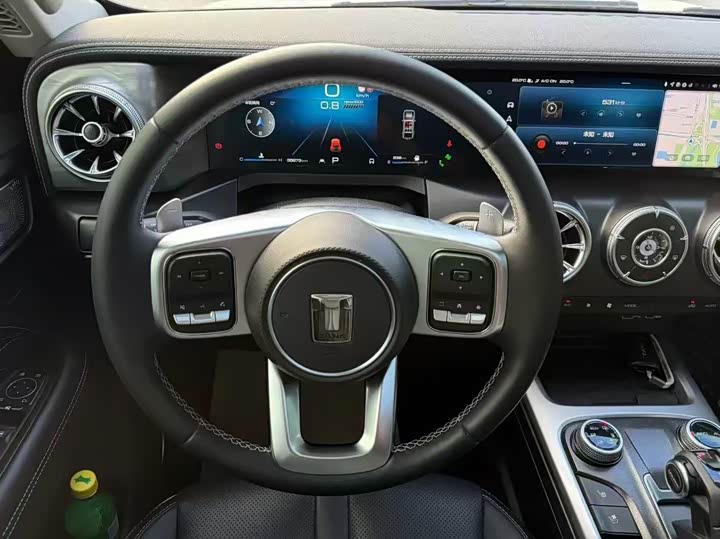 Фото 8 - Tank 300