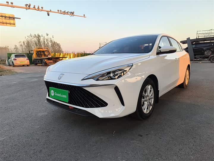 Фото 1 - Roewe i5