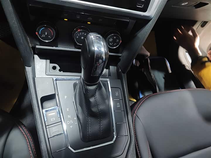 Фото 14 - Volkswagen Lamando L