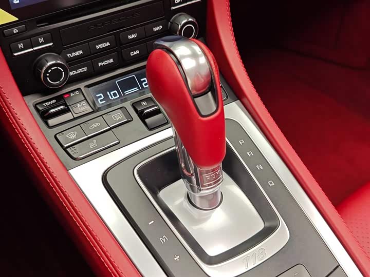 Фото 19 - Porsche 718