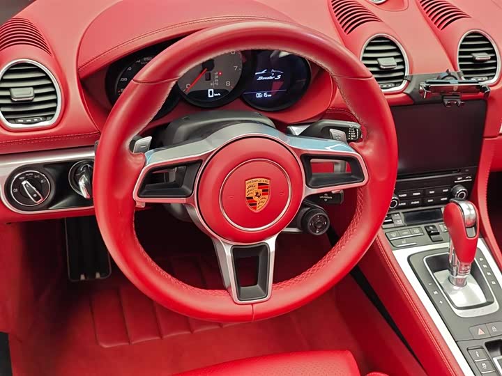 Фото 28 - Porsche 718