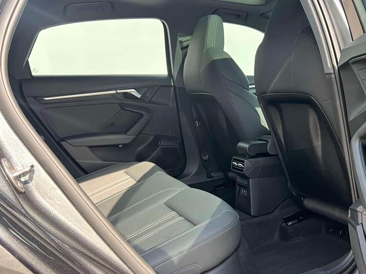 Фото 9 - Audi A3