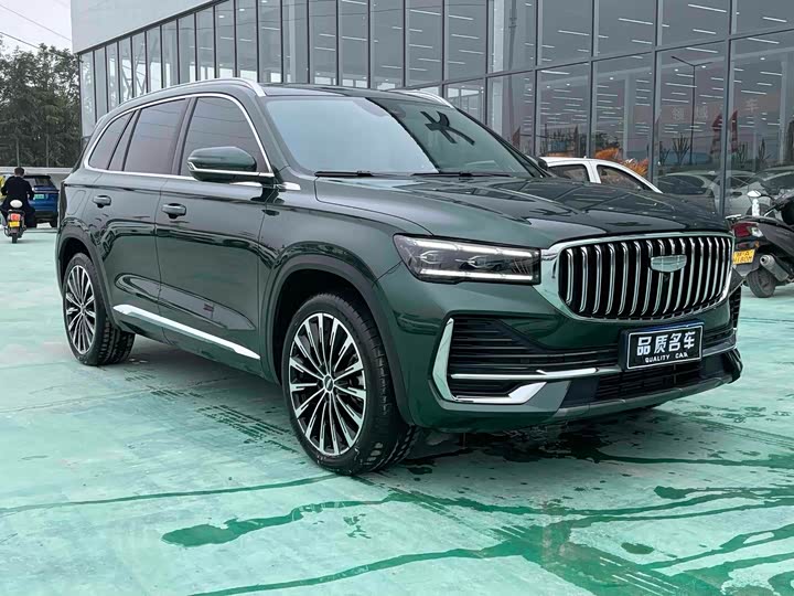 Фото 3 - Geely Monjaro