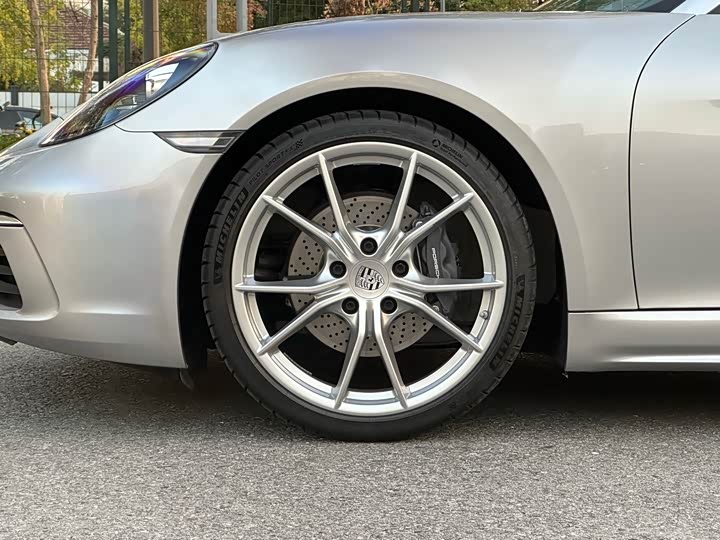 Фото 10 - Porsche 718