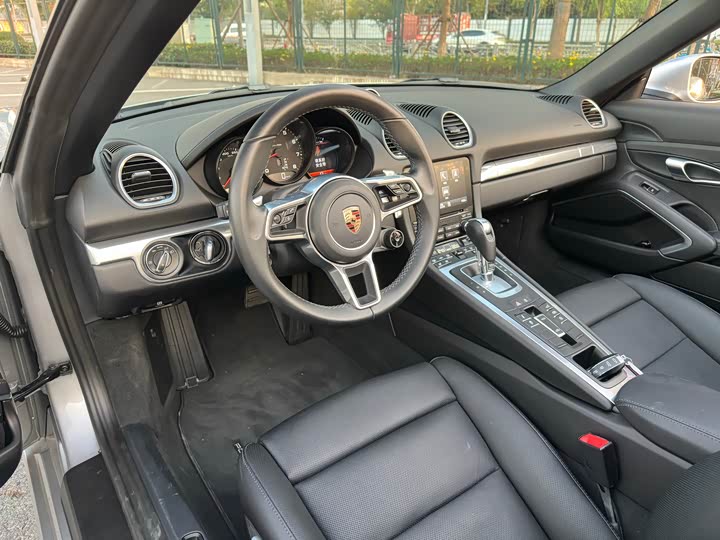 Фото 11 - Porsche 718