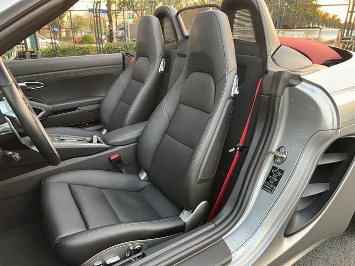 Фото 13 - Porsche 718