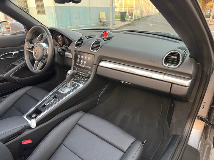 Фото 14 - Porsche 718