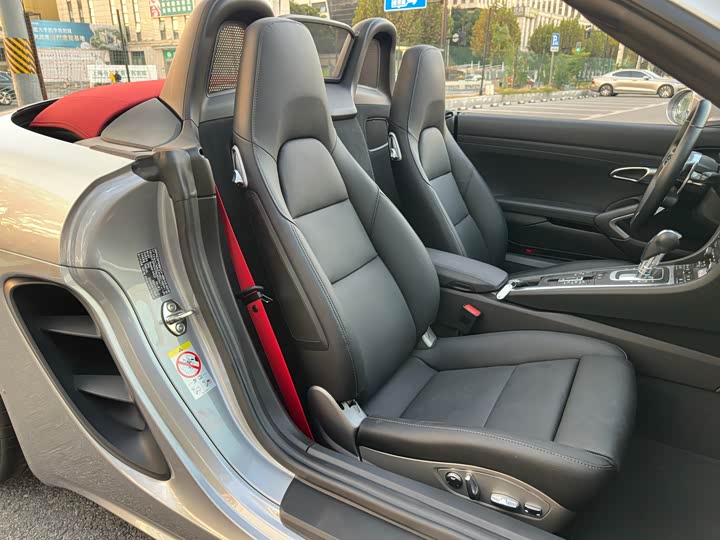 Фото 16 - Porsche 718