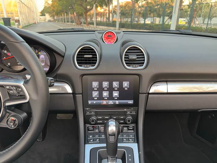 Фото 21 - Porsche 718