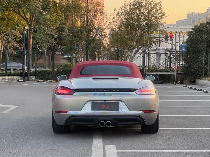 Фото 5 - Porsche 718