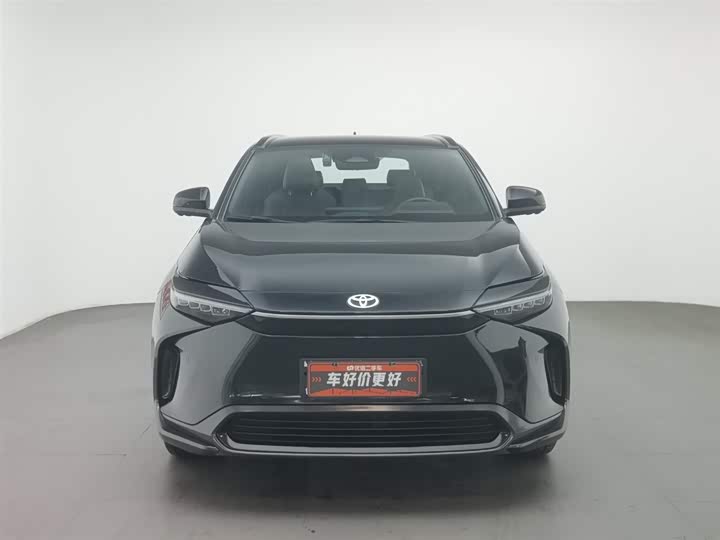 Фото 3 - Toyota bZ4X