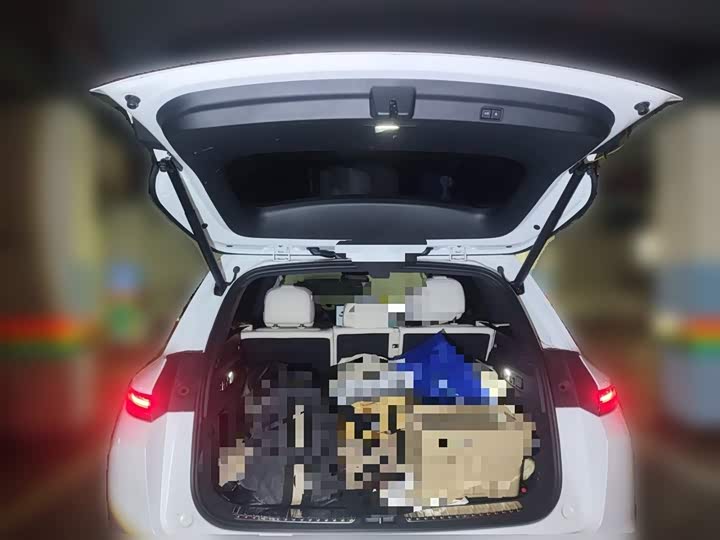 Фото 10 - LiXiang L7