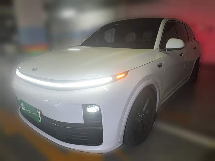 Фото 2 - LiXiang L7