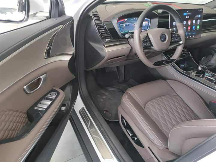 Фото 16 - BYD Han