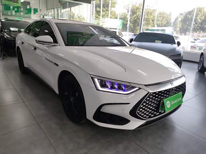 Фото 4 - BYD Han