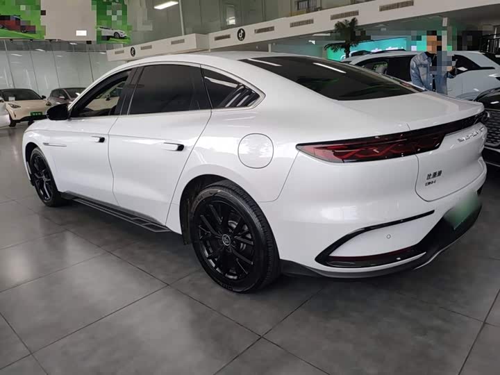 Фото 5 - BYD Han