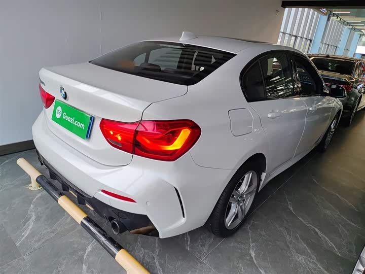 Фото 7 - BMW 1 Series