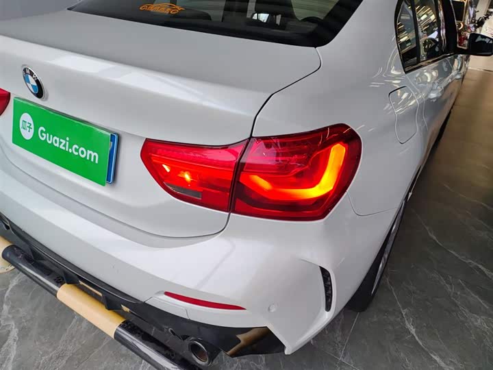 Фото 8 - BMW 1 Series