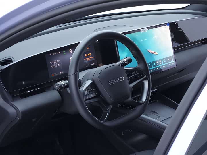 Фото 14 - BYD Seal