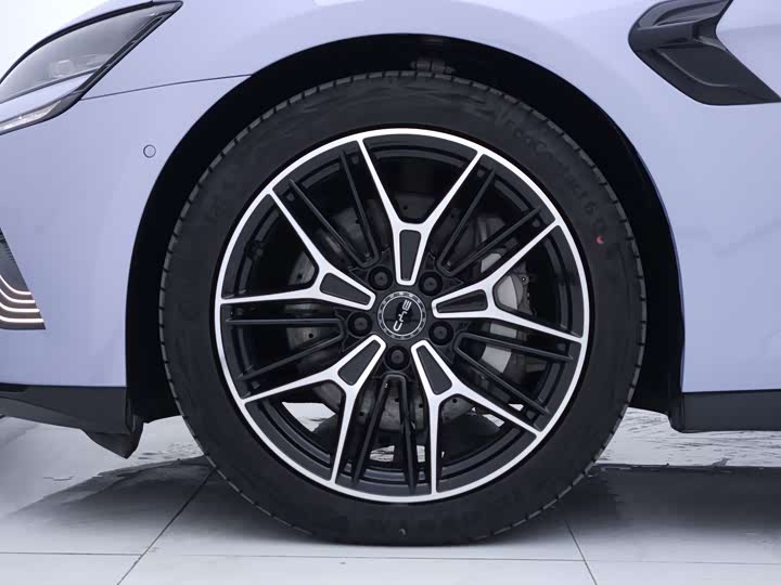 Фото 19 - BYD Seal