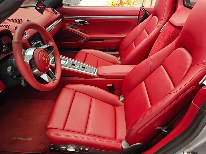 Фото 24 - Porsche 718