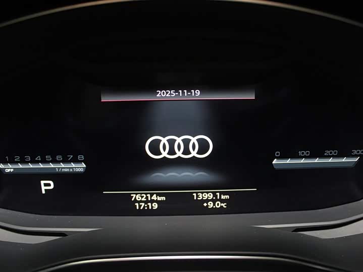 Фото 10 - Audi A6L