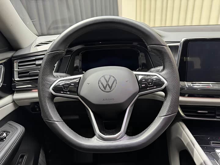 Фото 20 - Volkswagen Teramont Pro