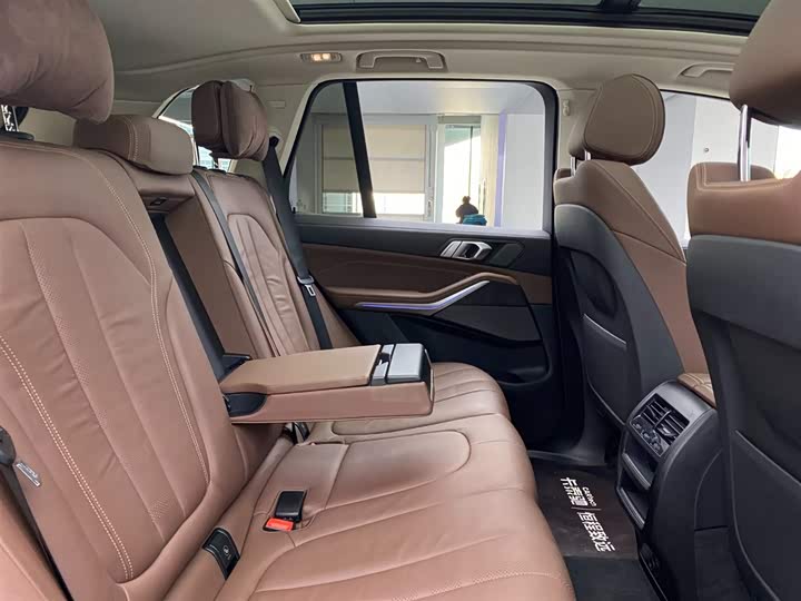 Фото 12 - BMW X5