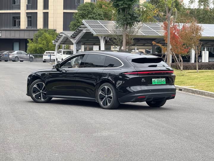 Фото 5 - Nio ET5T