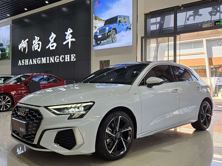 Фото 1 - Audi A3