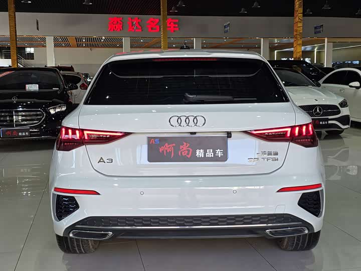 Фото 17 - Audi A3