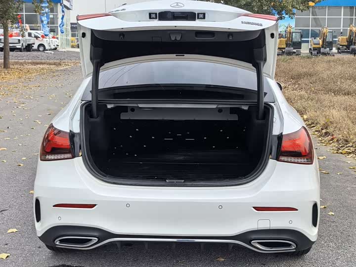 Фото 13 - Mercedes-Benz A-Class