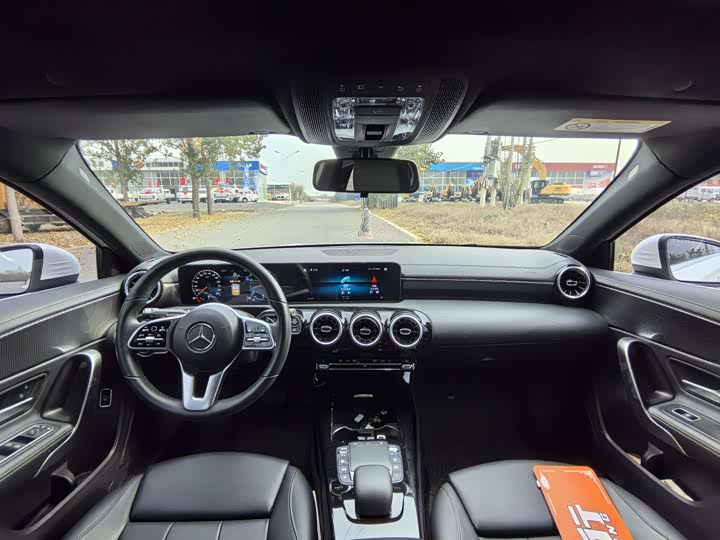 Фото 7 - Mercedes-Benz A-Class