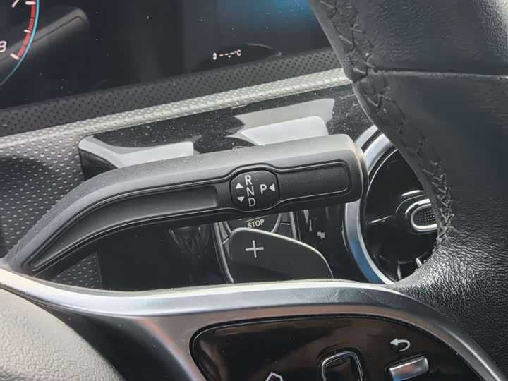 Фото 9 - Mercedes-Benz A-Class