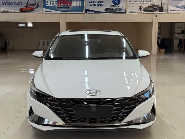 Фото 2 - Hyundai Elantra N line