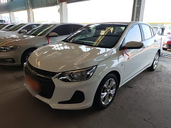 Фото 2 - Chevrolet Onix (Cavalier)