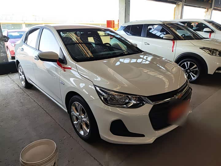 Фото 4 - Chevrolet Onix (Cavalier)