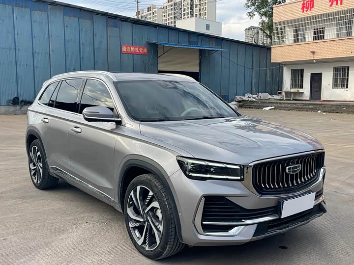 Фото 3 - Geely Monjaro