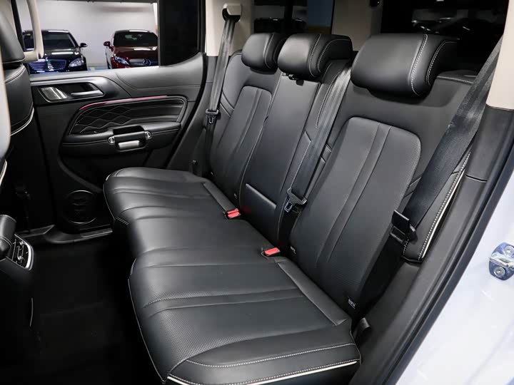 Фото 16 - Tank 300