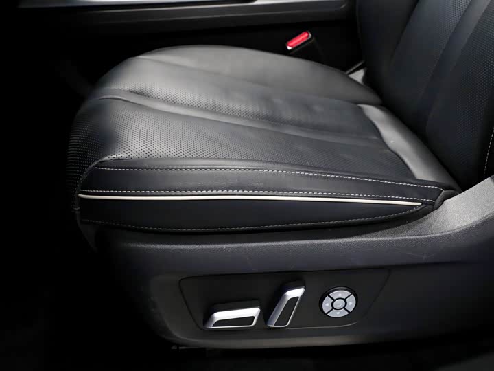 Фото 26 - Tank 300