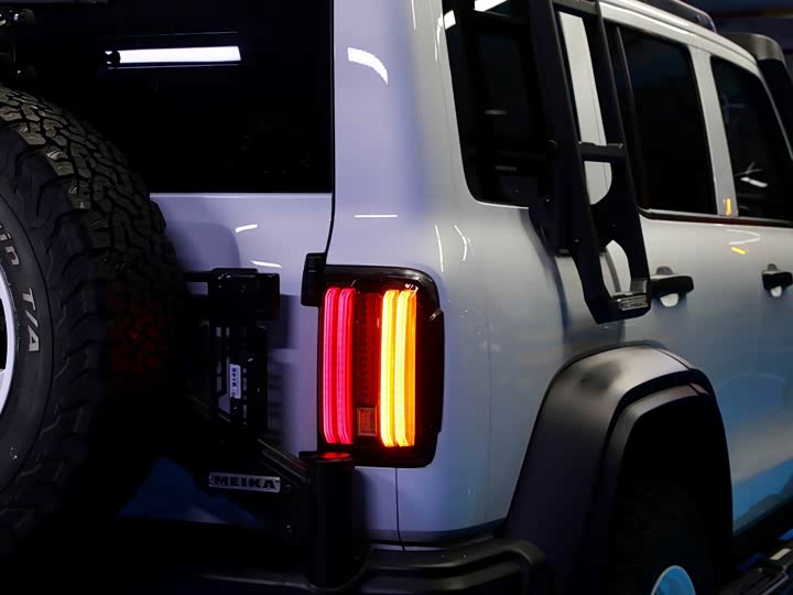 Фото 5 - Tank 300