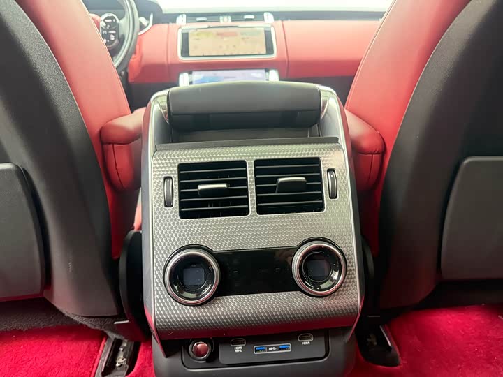 Фото 19 - Land Rover Range Rover Sport