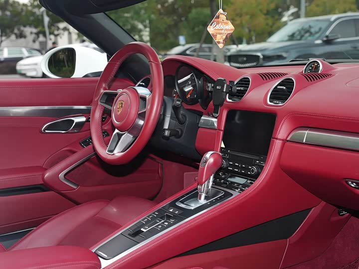 Фото 11 - Porsche 718