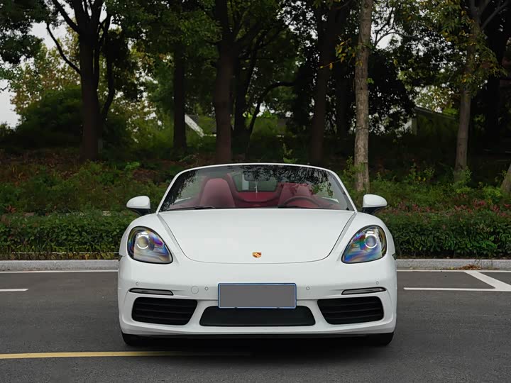 Фото 2 - Porsche 718