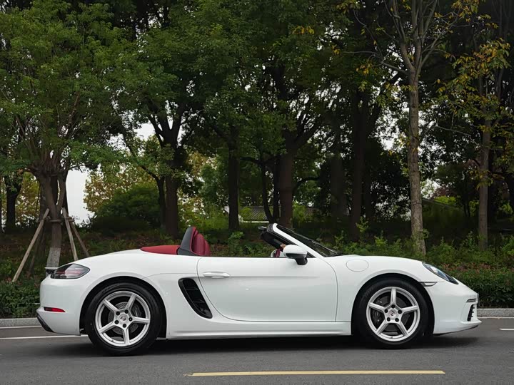 Фото 7 - Porsche 718