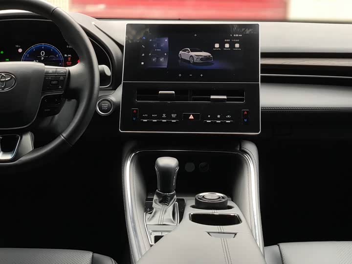 Фото 11 - Toyota Avalon