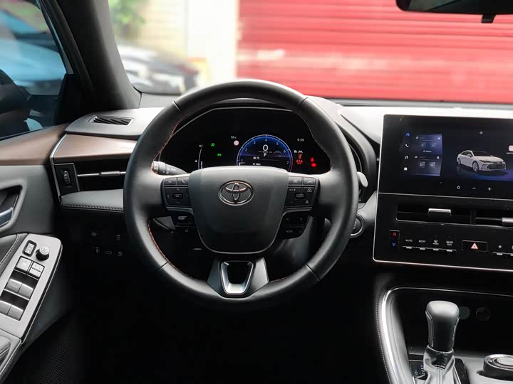 Фото 14 - Toyota Avalon