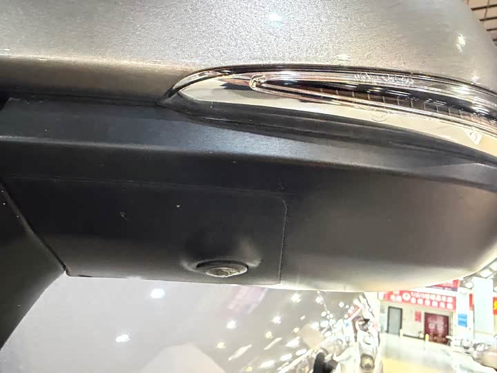 Фото 17 - Toyota RAV4